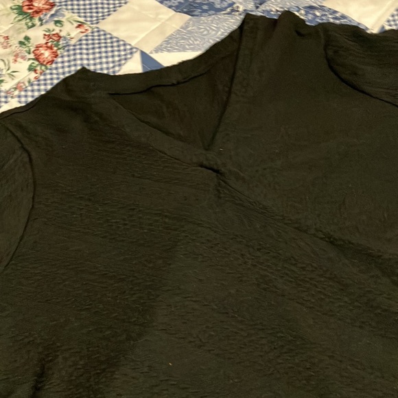 ⭐️ 5/$20 ⭐️ Shein Top - Picture 3 of 6